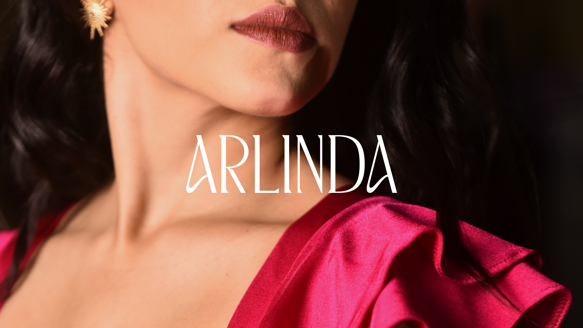 Arlinda Moda Feminina - Identidade Visual